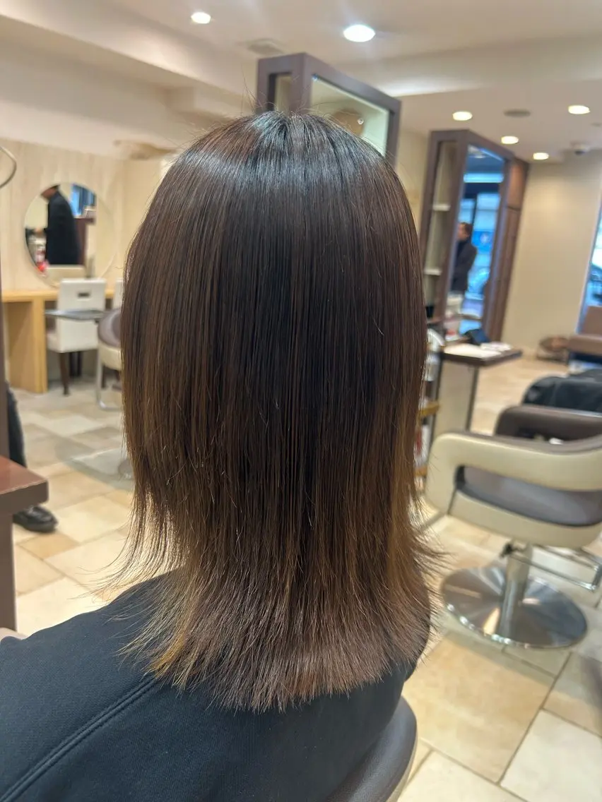 ミディアム パーマ 脇野 真琴のヘアスタイル
