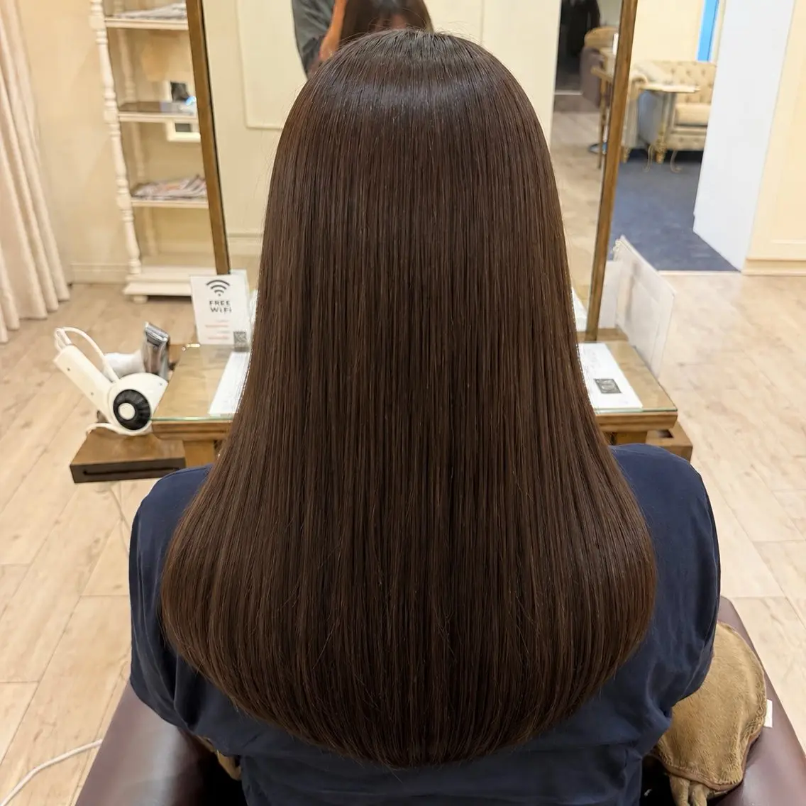 カラー カット ヘアカラー 今田 莉心のマツエク・マツパデザイン