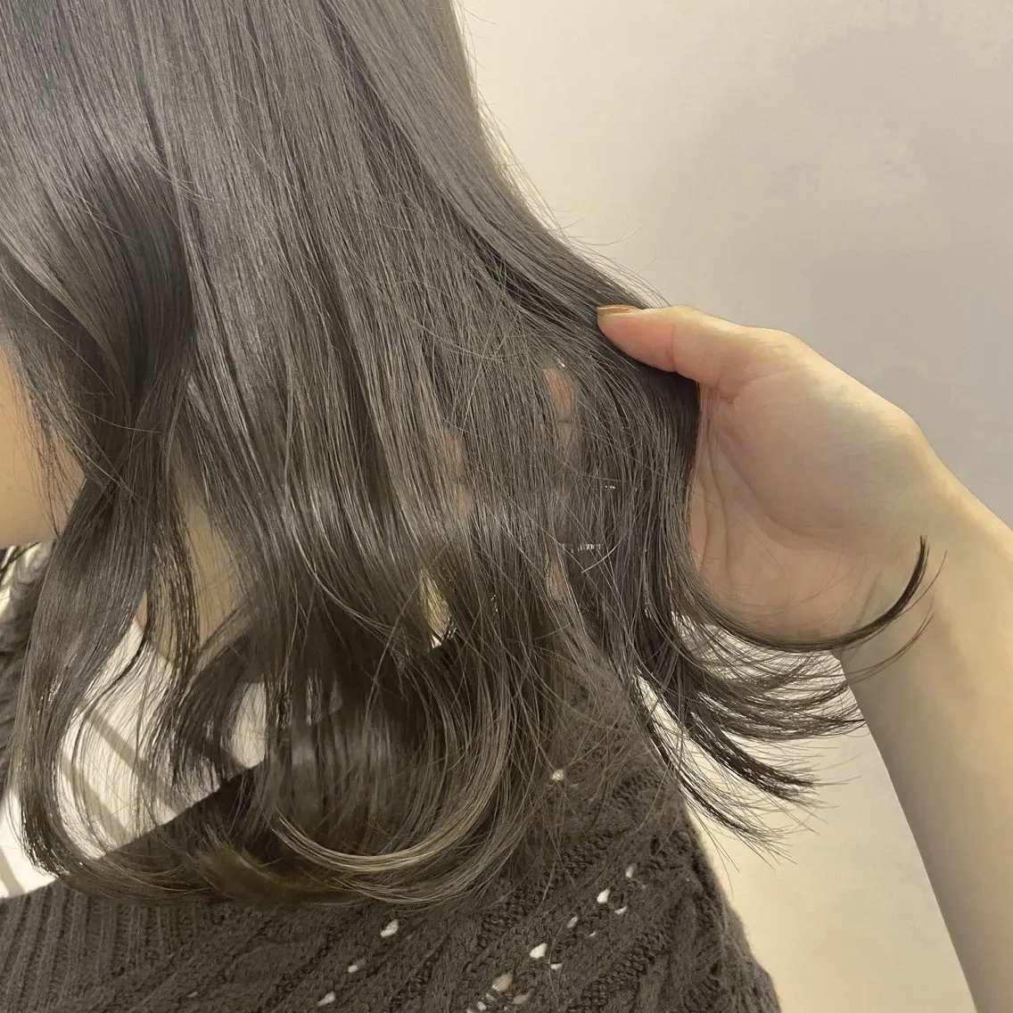 ミディアム 落合 美穂のヘアスタイル
