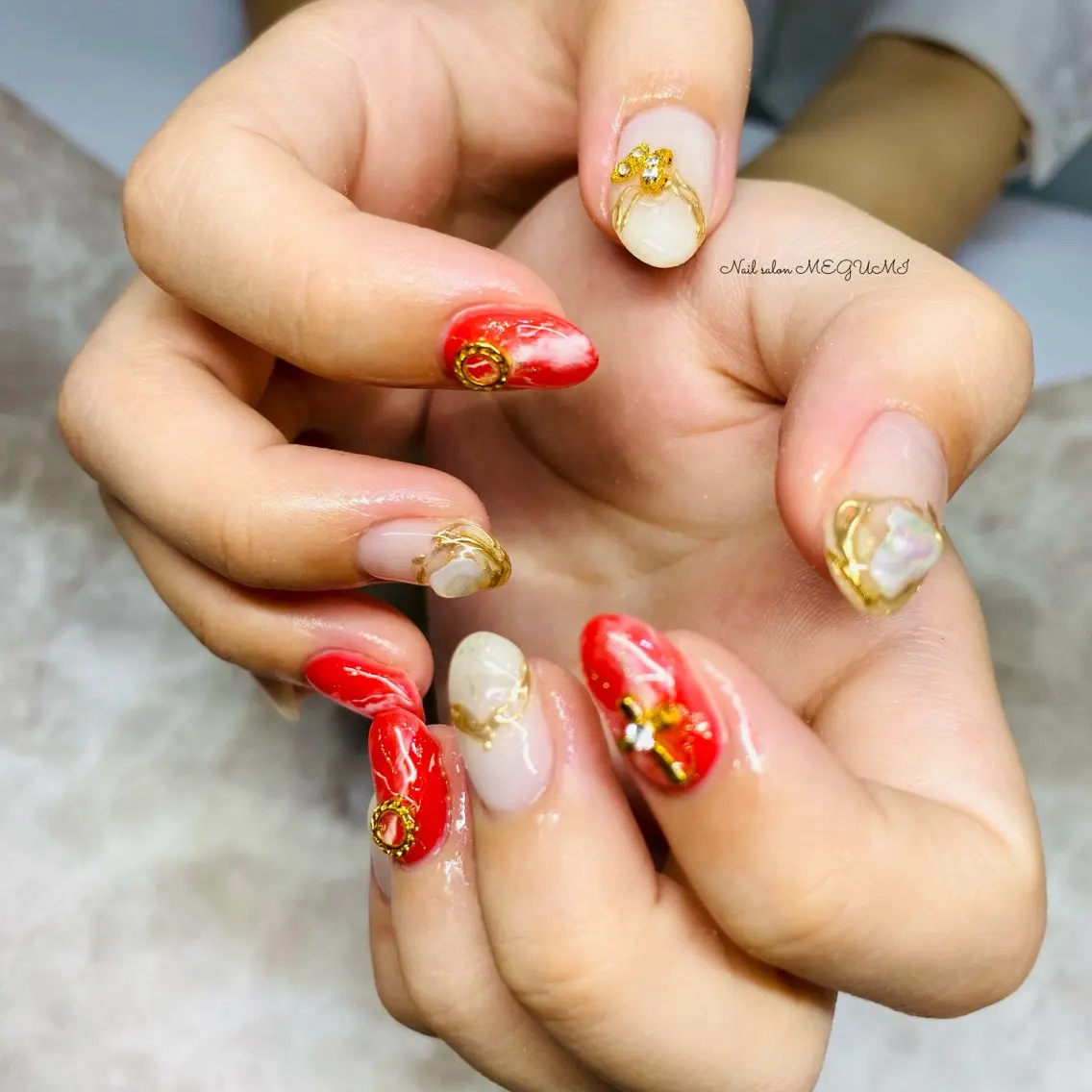 ネイル ゴージャス 持ち込み Nail salon MEGUMIのネイルデザイン