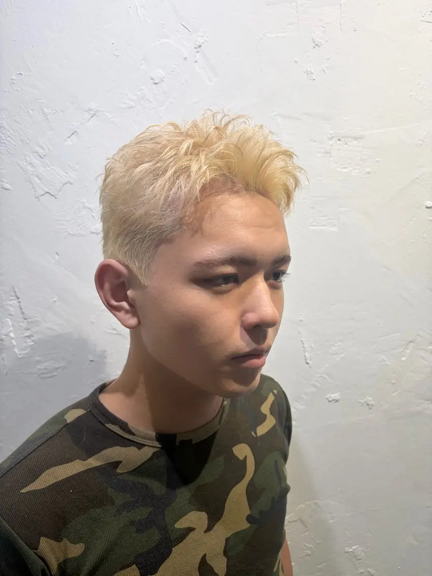 ショート 増田 伯のヘアスタイル