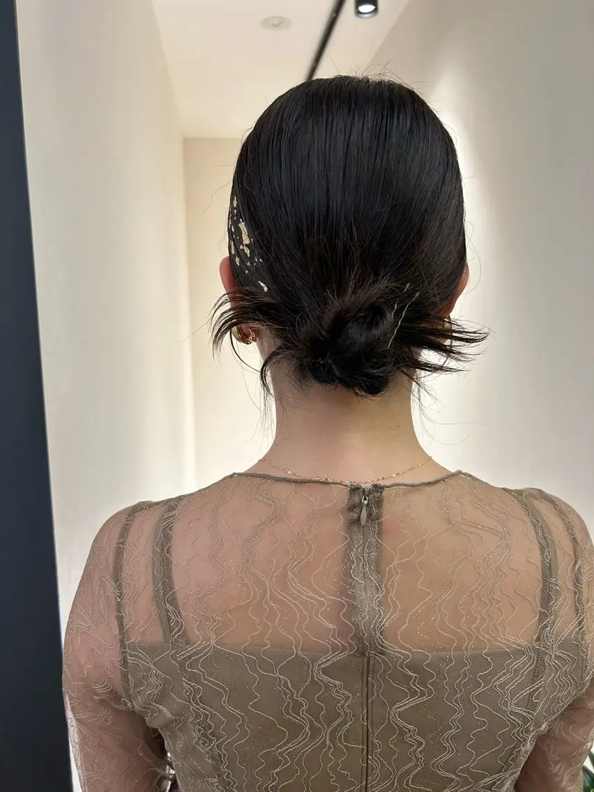 ミディアム ヘアアレンジ ヘアセット hubhair レイヤー/透明感のヘアスタイル