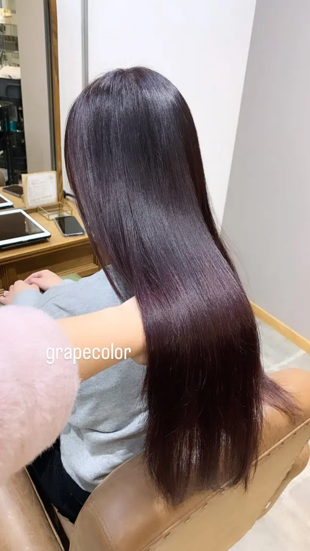 ロング カラー ラベンダーカラー 鍋嶋 涼香のヘアスタイル