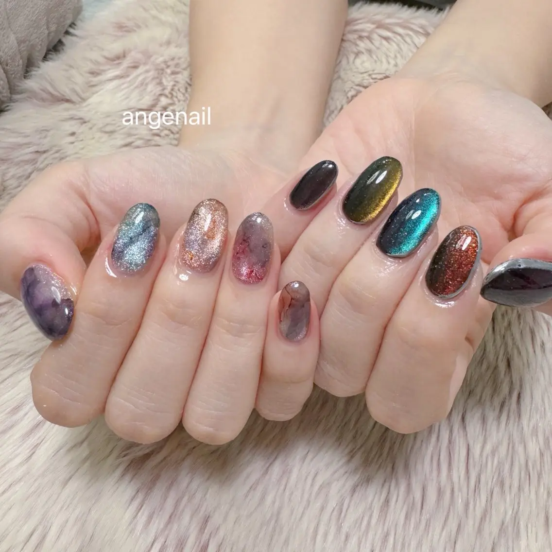ネイル ハンドネイル オーナーネイリスト MAKIのネイルデザイン