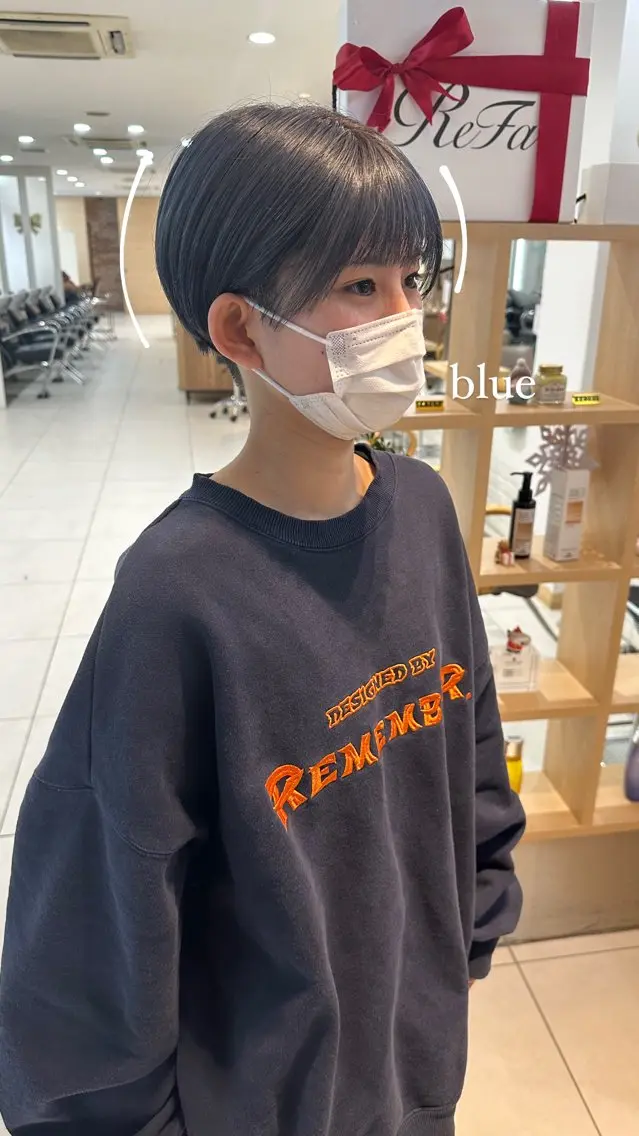 ショート カラー 黒髪 ブルーカラー ブルーブラック ショートヘア 刈り上げ カット ヘアカラー トリートメント 山下恋佳/矢場町/ ブリーチ/ショートのヘアスタイル