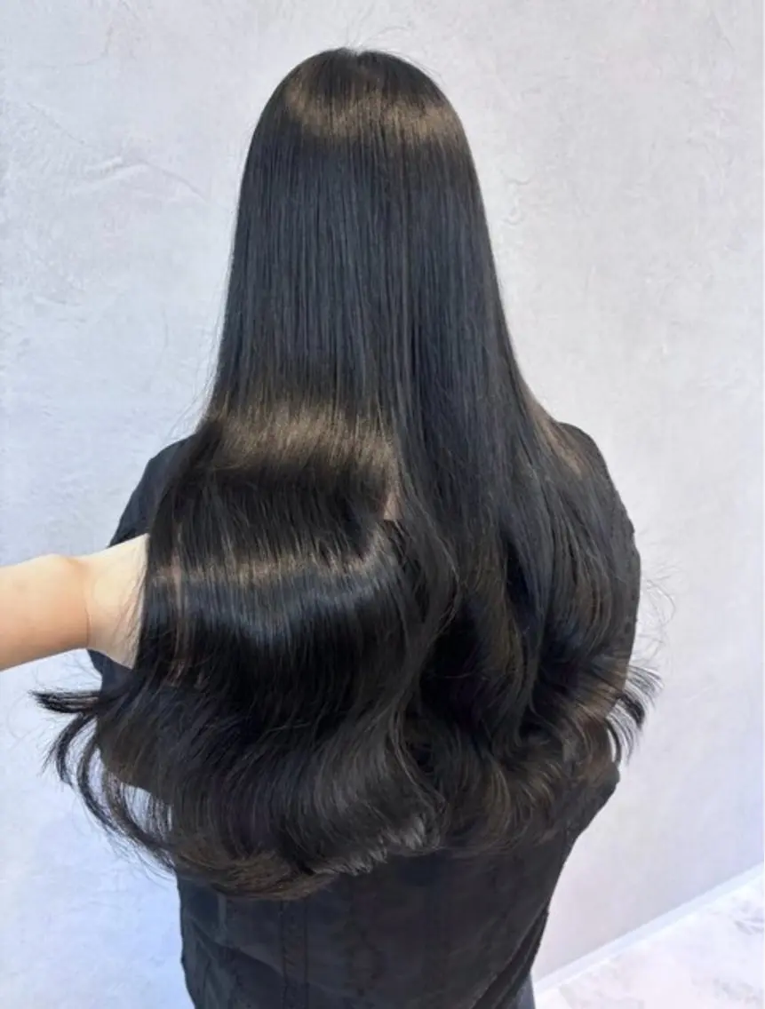 ロング ロング 庄司蒼麻 艶カラー特化/上尾のヘアスタイル