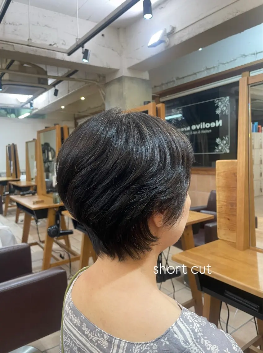 ショート ショートヘア 顔周りレイヤー☆ スパ☆石上遥楓のヘアスタイル