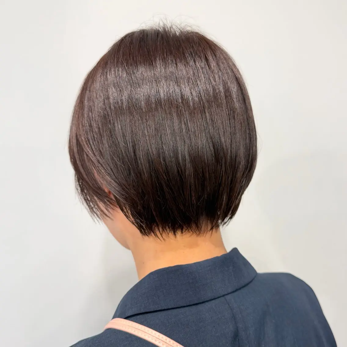 ショート カラー ヘアカラー 🫍🪸🫧 艶々カラー/蘭🌺のヘアスタイル