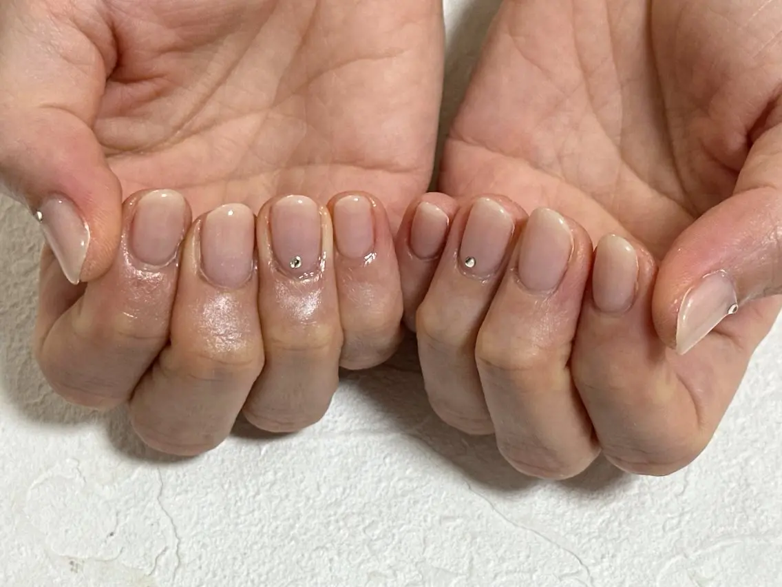 ネイル オーロラネイル クリアネイル フットネイル フレンチネイル ジェルネイル ハンドネイル mogunail &blowのネイルデザイン