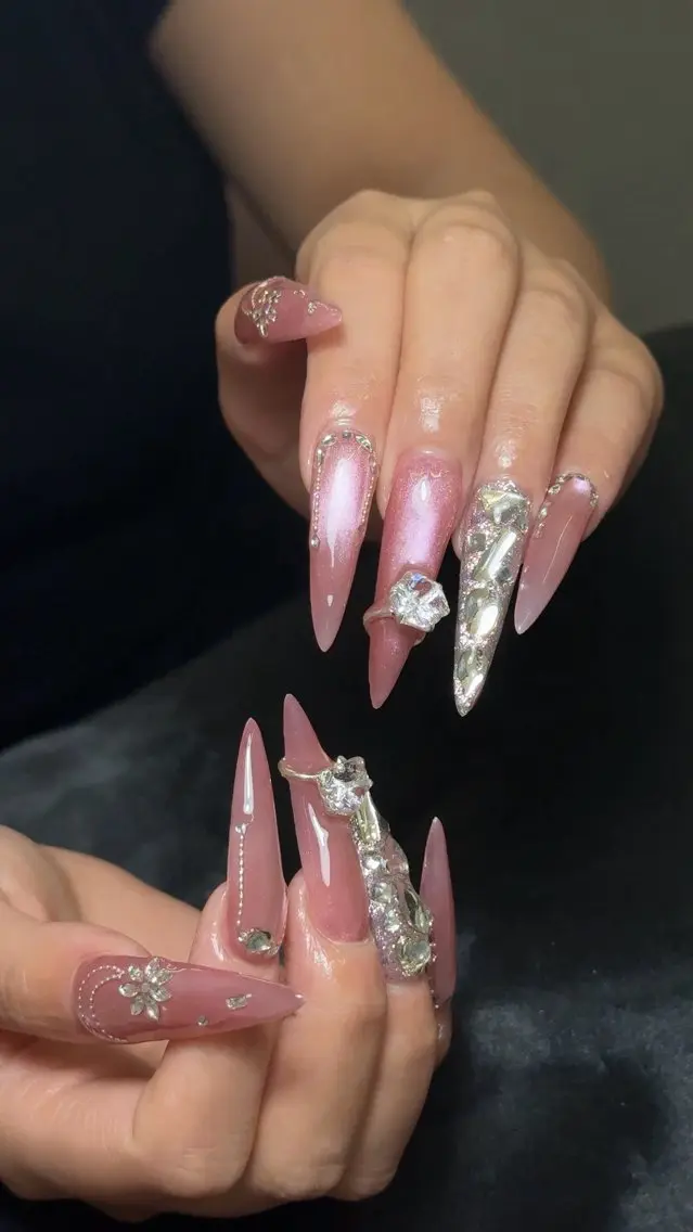 ネイル 持ち込み ワンホンネイル ハンドネイル AKIKO NAILのネイルデザイン