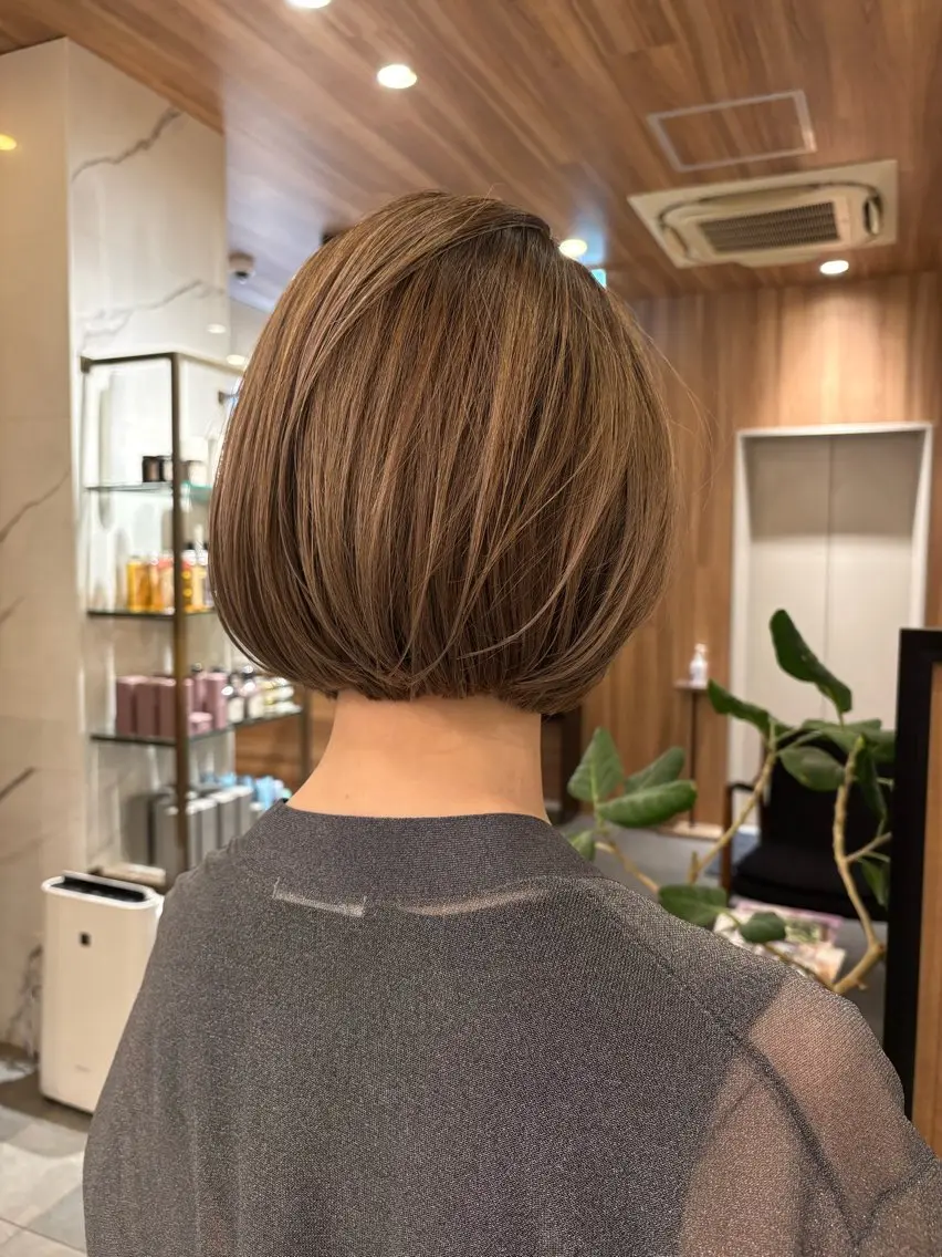 ショート カラー 穂乃香 BEAUTRIUMのヘアスタイル