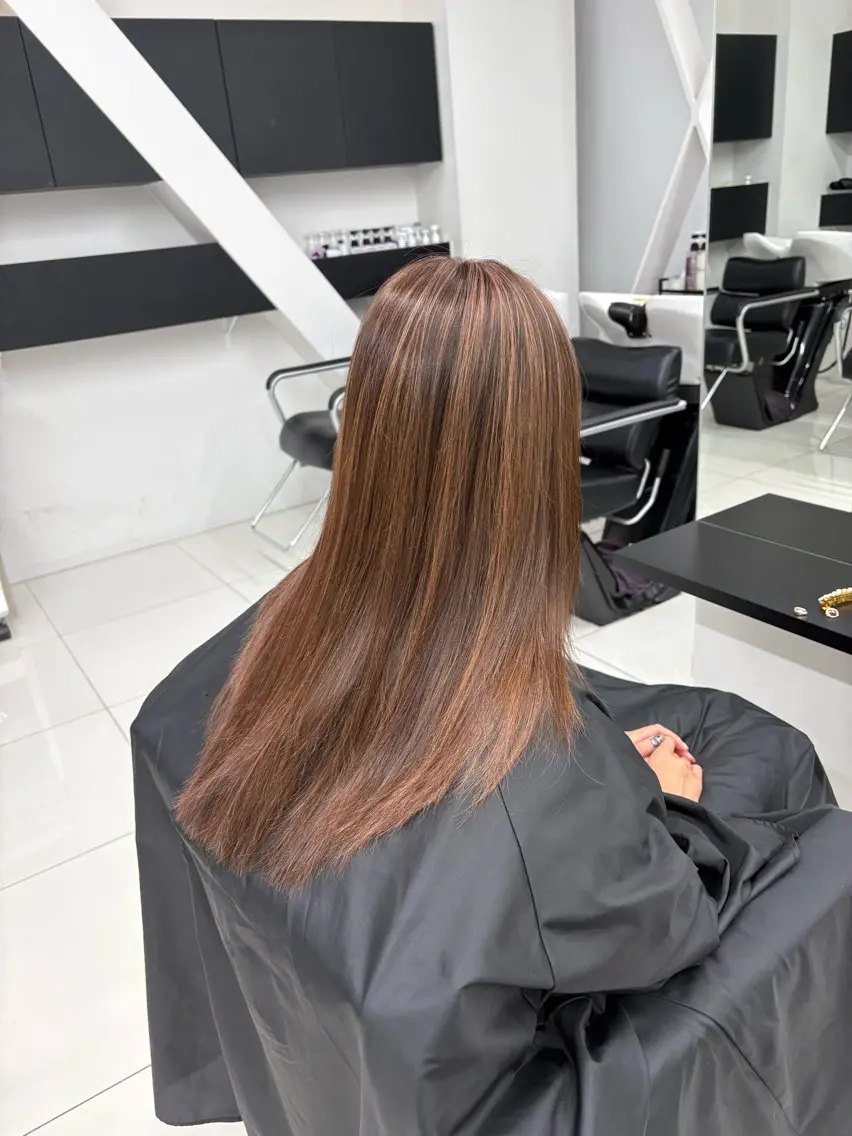 ロング ハイライト ヘアカラー ハイライトモデル募集 ALIVE髙橋賢世のヘアスタイル