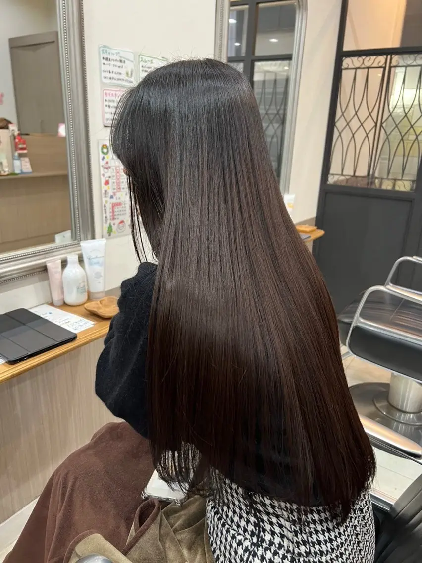 カット✂️➕ 縮毛矯正 🌷の写真