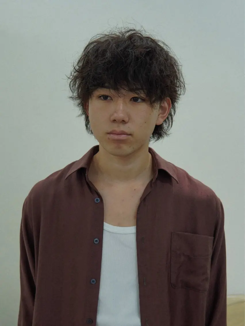 ミディアム パーマ メンズ カット パーマ トリートメント メンズパーマ特化 カバヤマ　リョウの眉毛・アイブロウイメージ