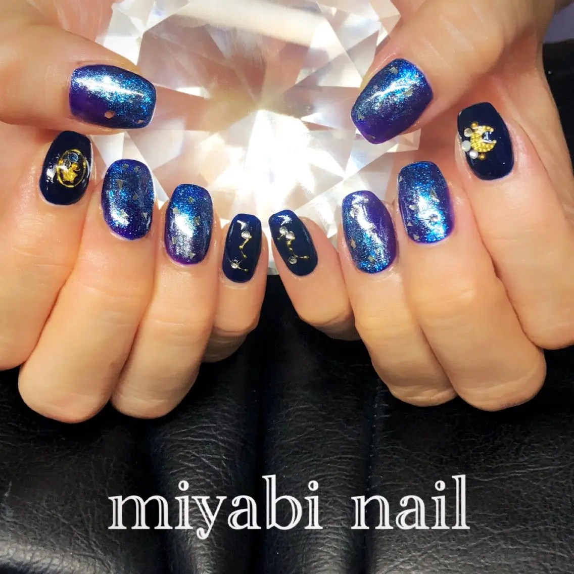ネイル キラキラネイル ミラーネイル 持ち込み ハンドネイル miyabi nail 桂川駅近くのネイルデザイン