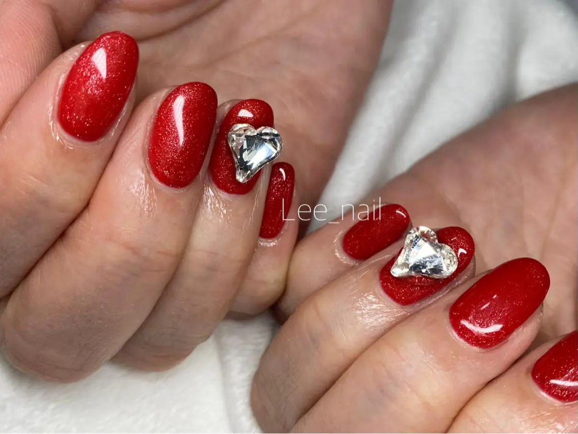 ネイル グラデーション ラメ(グリッター) ラメグラデーション ワンカラーネイル 赤色 ハンドネイル Lee_ nailのネイルデザイン