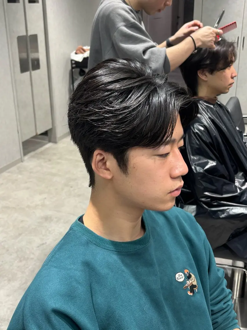 【7月限定🔥】メンズカット＋ダウンパーマ✨浮き癖・ボリュームを自然に抑える　【90分】の写真