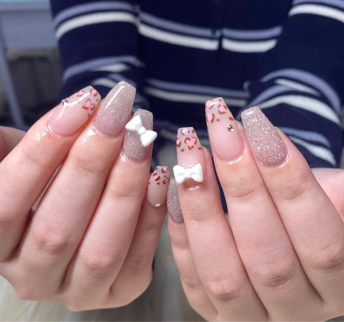 ネイル アニマル柄 長さ出し フレンチネイル ジェルネイル グラデーション ハンドネイル Nail&eye Belire 新宿のネイルデザイン