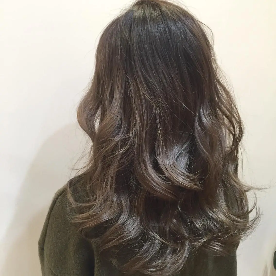 ミディアム カラー アッシュ グラデーションカラー ハイトーン×髪質改善 KENTAのヘアスタイル