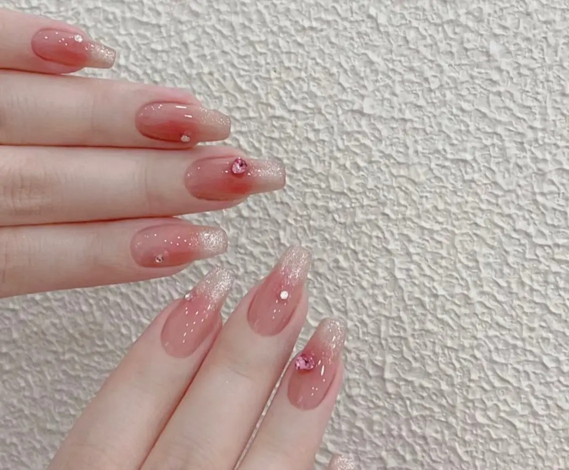 ネイル D-BEAUTY Nailsalonのネイルデザイン