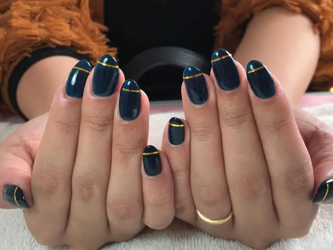 ネイル ネイビー Era nailのネイルデザイン