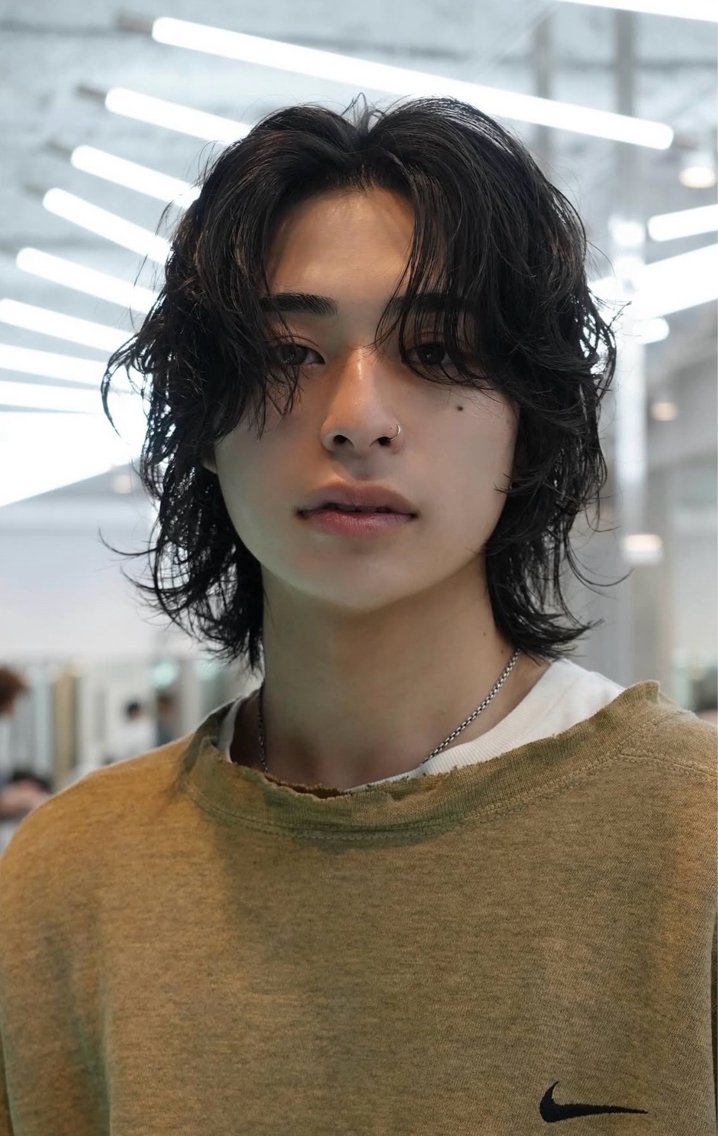 ミディアム ミディアムパーマ ウルフカット 菅野 智敬のヘアスタイル