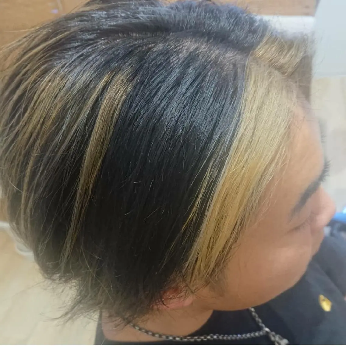 ショート カラー ハイライトカラー ハイライト ra ci cu らしくのヘアスタイル