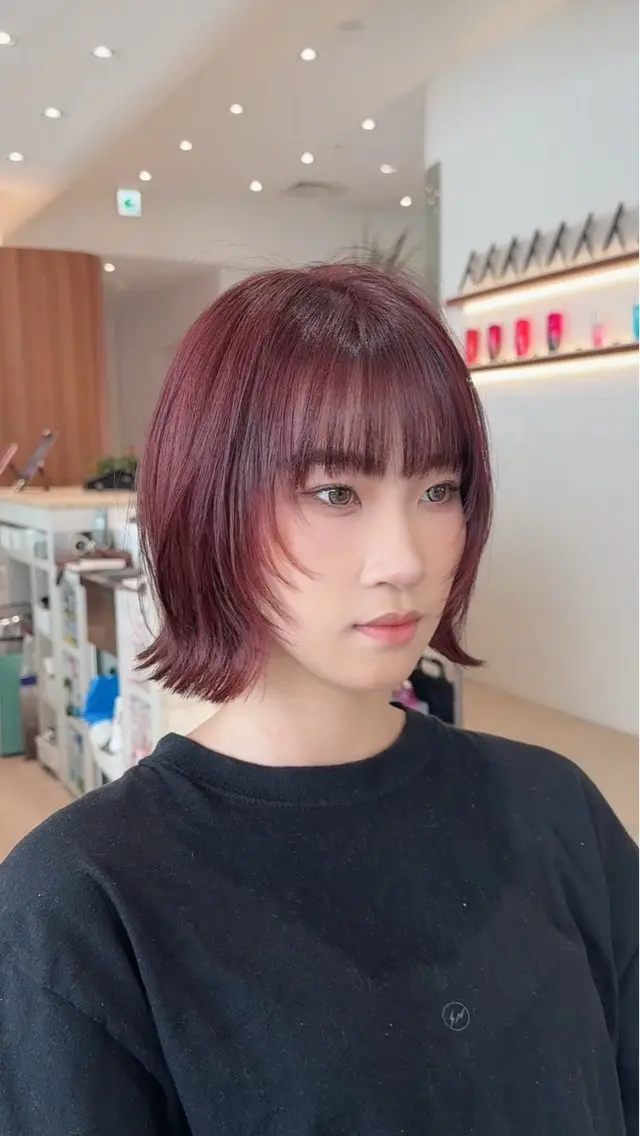 ミディアム カラー 切りっぱなしボブ ショートボブ ボブレイヤー ボブ くびれヘア カット ヘアカラー トリートメント 田中航平/渋谷ボブ/ レイヤーボブのヘアスタイル