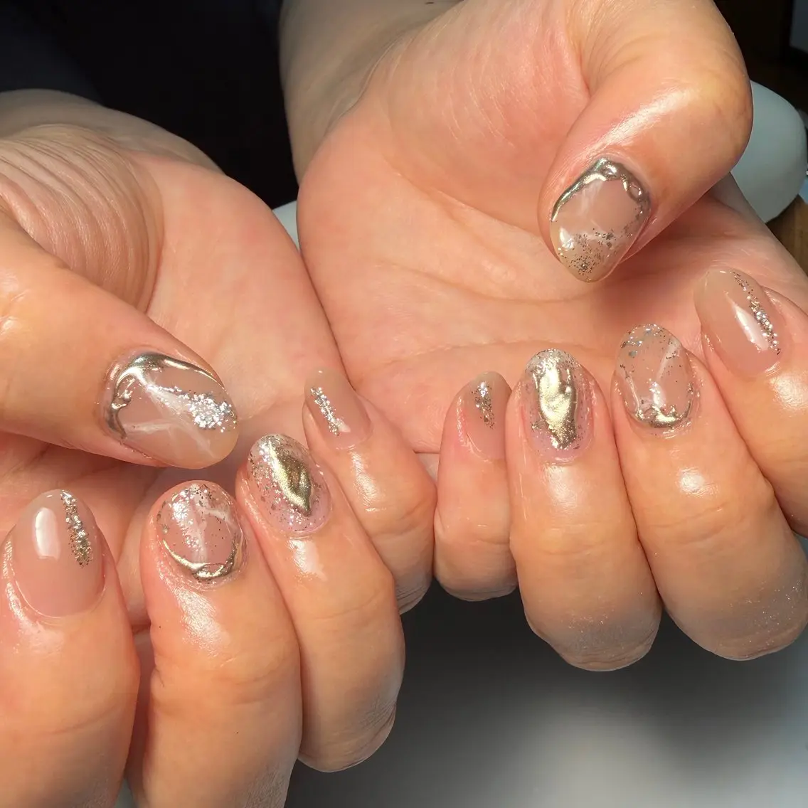 ネイル ラメ(グリッター) ミラーネイル ニュアンスネイル ぷっくりネイル シンプルネイル ハンドネイル プライベートサロン NAIL BY YUのネイルデザイン