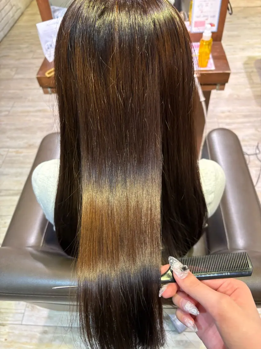 カラー 山中 結月のヘアスタイル
