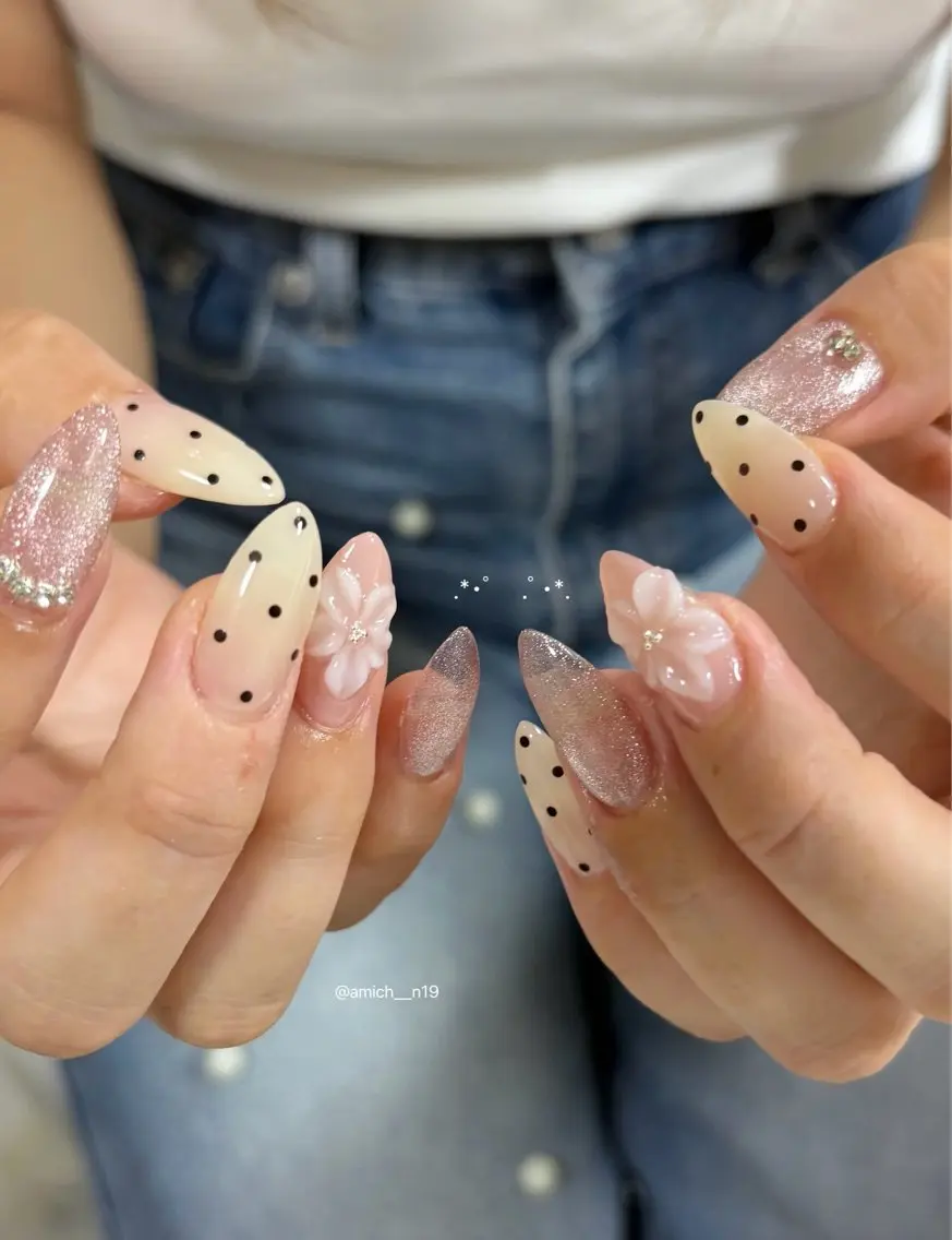 ネイル ハンドネイル ayumi ✩.*˚のネイルデザイン