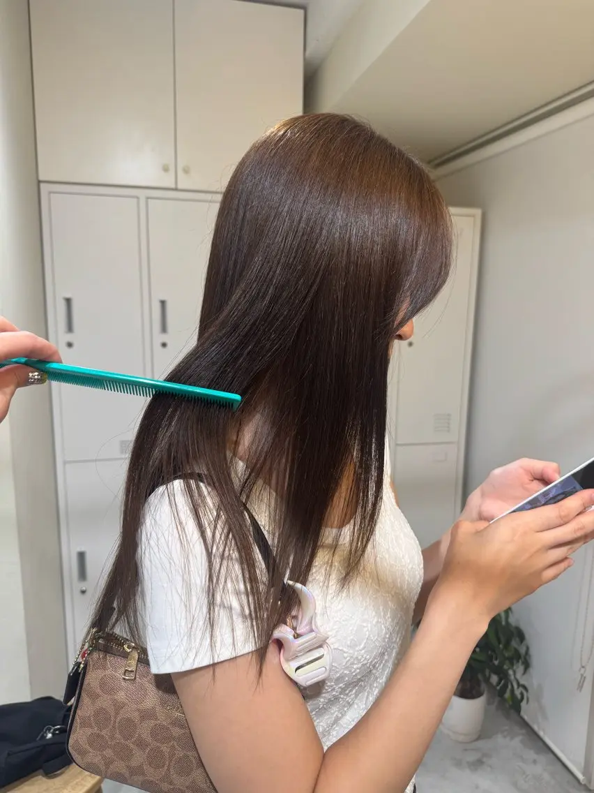 カラー ヘアカラー 中澤 眸乃のヘアスタイル