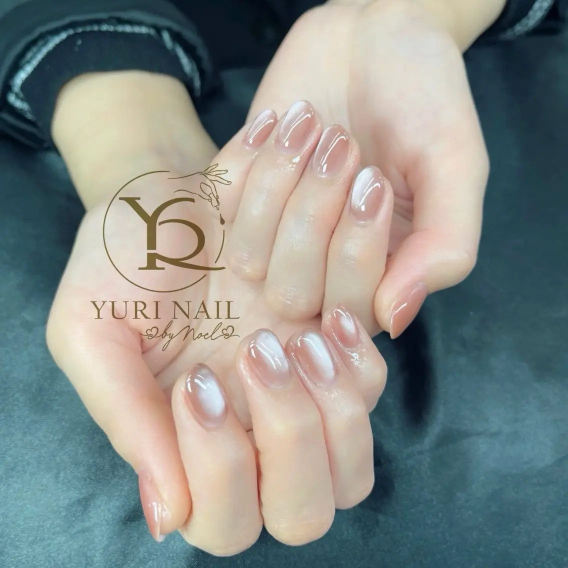 ネイル オーロラネイル ブルー チークネイル フレンチネイル グラデーション ハンドネイル フットネイル ハンドケア YURI Nail NARITAのネイルデザイン