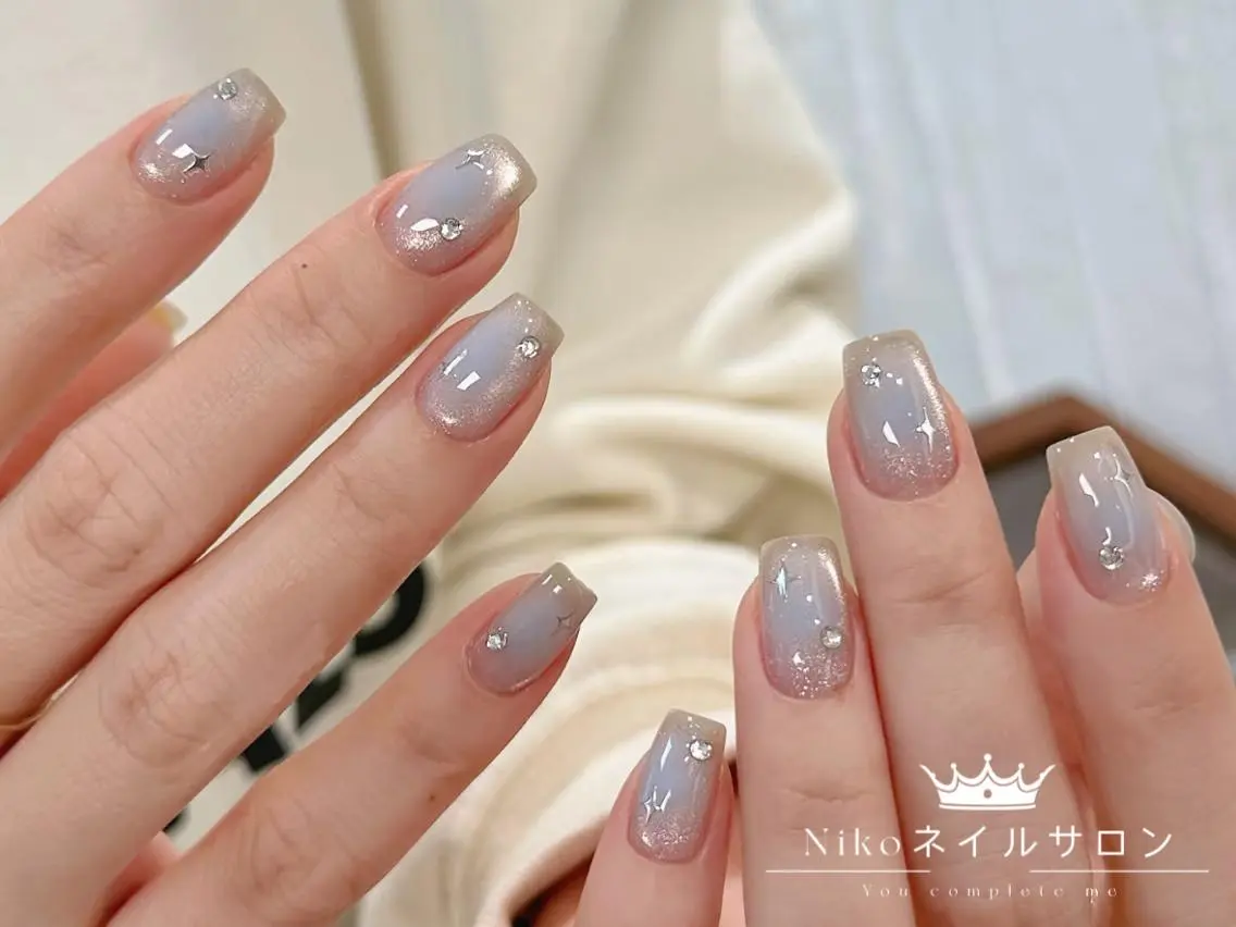 ネイル 長さ出し フットネイル フレンチネイル ジェルネイル ガラスフレンチ Niko ネイルサロン大宮店のネイルデザイン