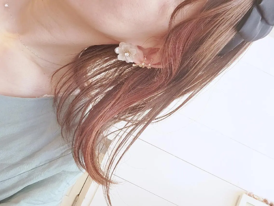 ミディアム カラー Coumi 女性専用美容室のヘアスタイル