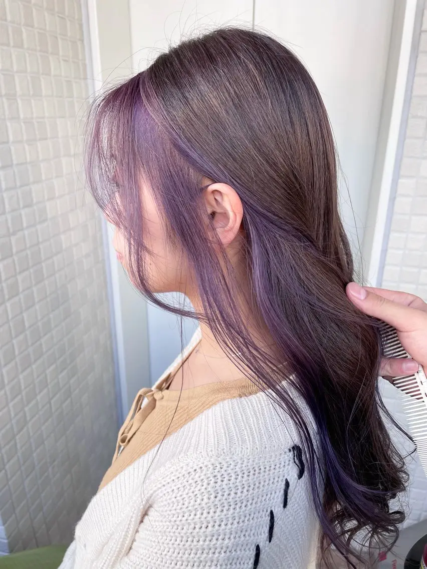 ロング カラー デザインカラー イヤリングカラー ヘアカラー レイン🌏🌱 似合わせ/ハイトーンのヘアスタイル