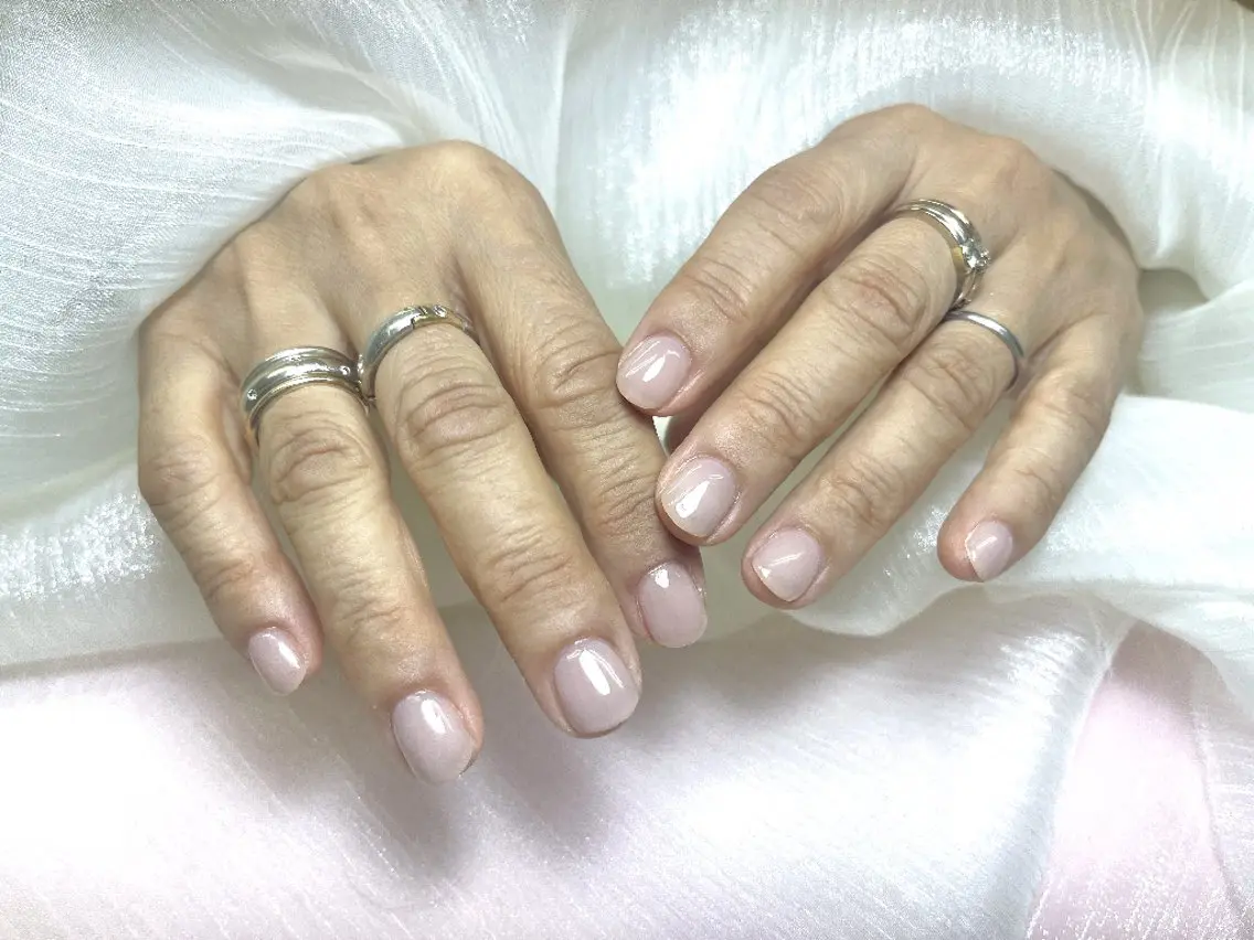 ネイル ハンドネイル ハンドケア PIPPY  NAILS新宿のネイルデザイン
