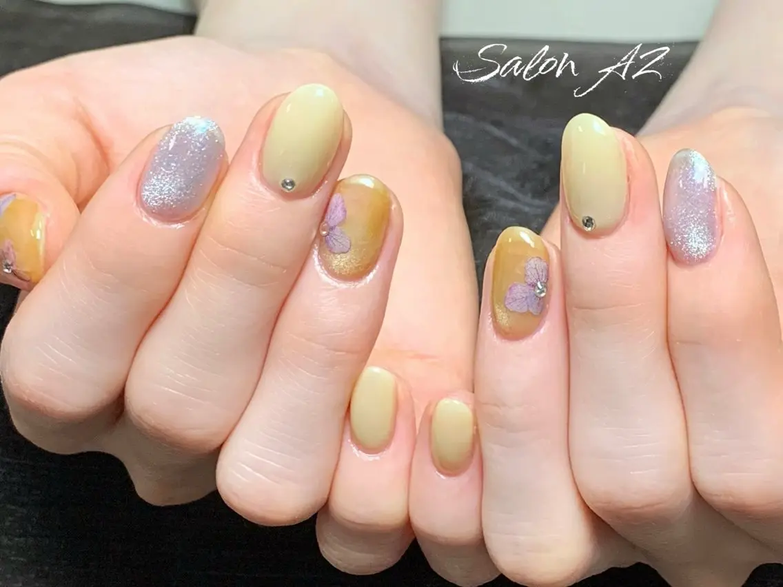 ネイル アートネイル フットネイル フレンチネイル マグネットネイル 持ち込み ハンドネイル salon AZのネイルデザイン