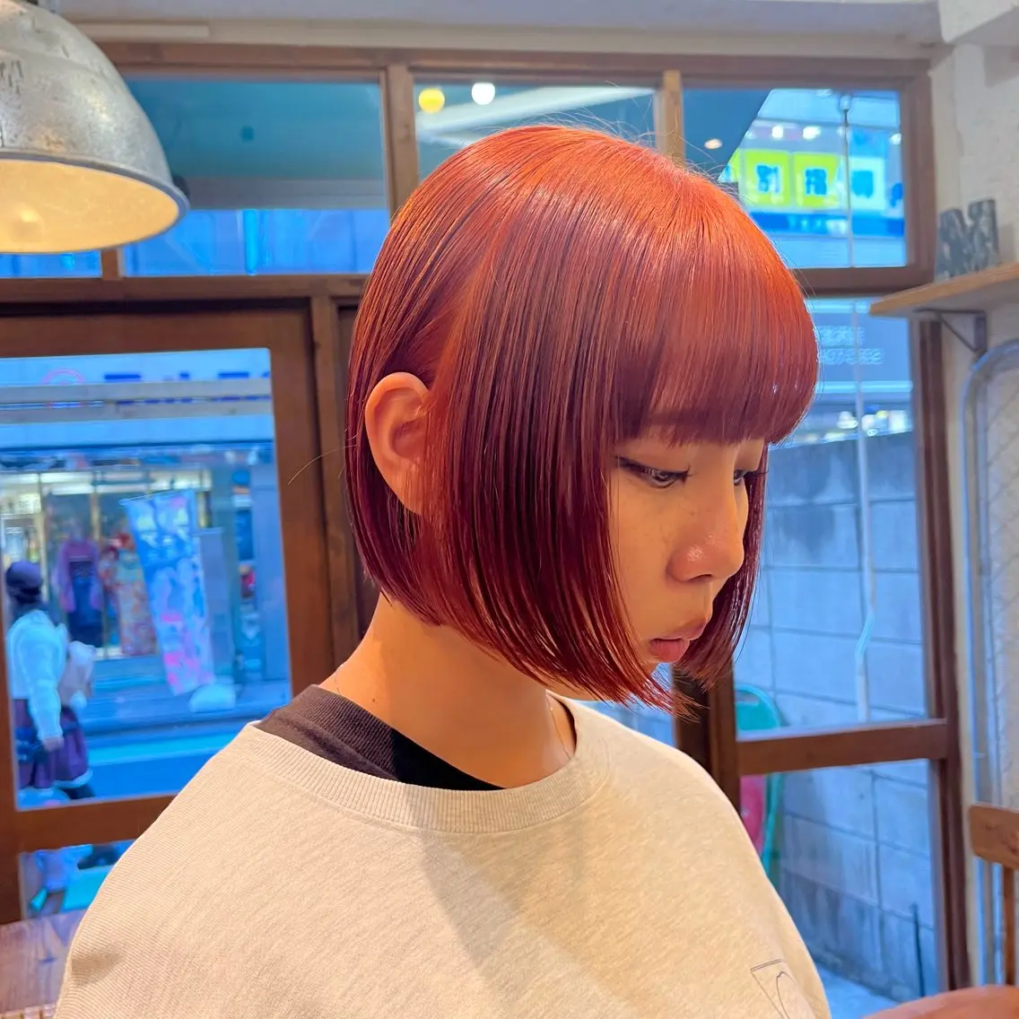 ショート カラー ボブ/レイヤー/ ハッシュカット/河内のヘアスタイル