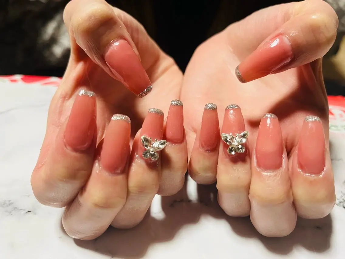 ネイル ラメ(グリッター) オフィスネイル ハンドネイル Nail ecxia ／Reikaのネイルデザイン