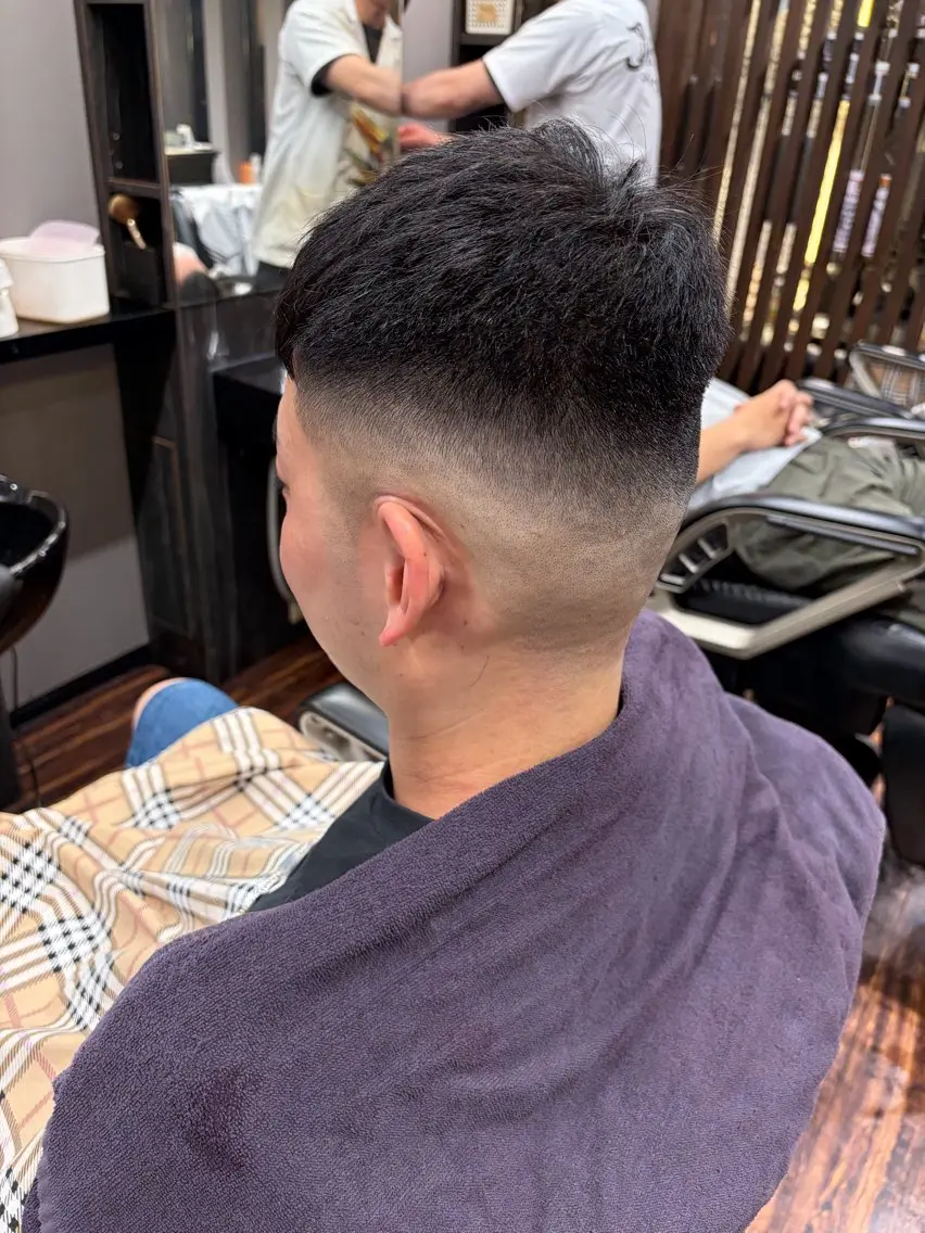 ショート カット TAKEDA DAISHIROのヘアスタイル