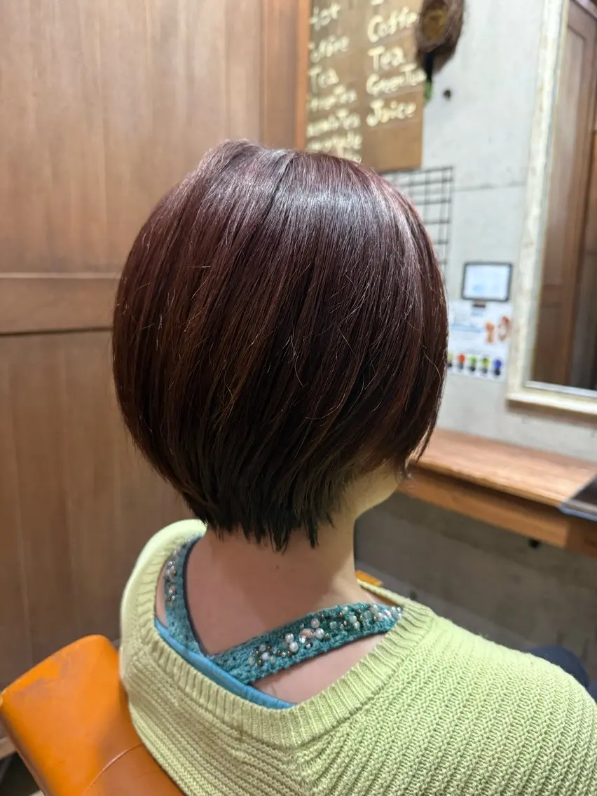 ショート カラー 丸みショート ショートヘア カット ヘアカラー トリートメント Cadre新小岩🫧 栗原葵のヘアスタイル