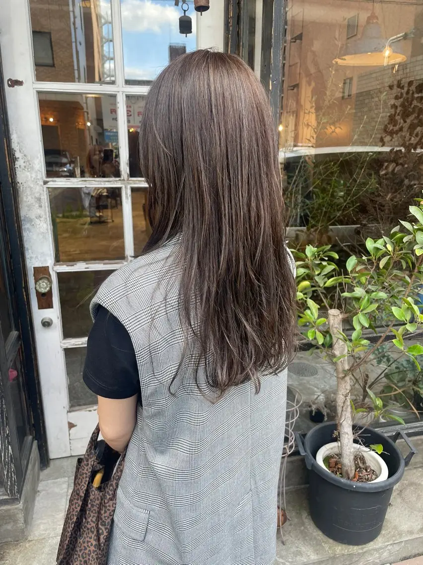 ロング カラー 日高 香織のヘアスタイル