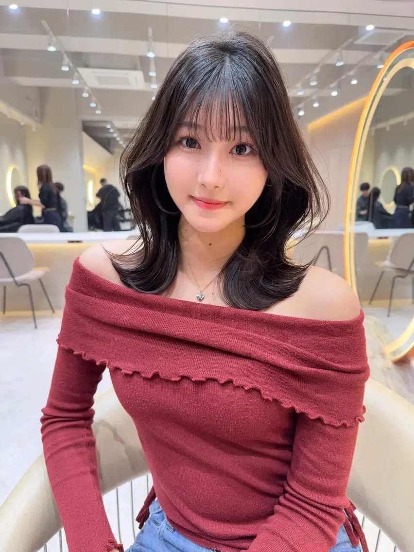 セミロング カラー カット ヘアカラー トリートメント 縮毛矯正✨🫧 レイヤー川村利幸のヘアスタイル