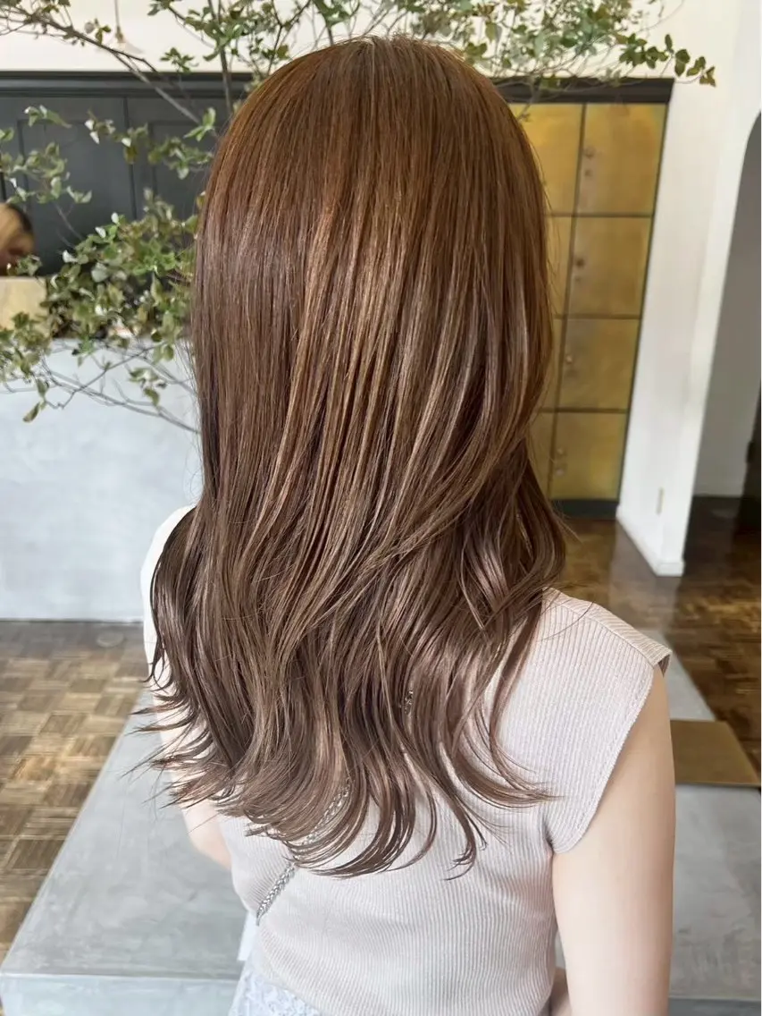 ロング カラー 杉村 南海のヘアスタイル