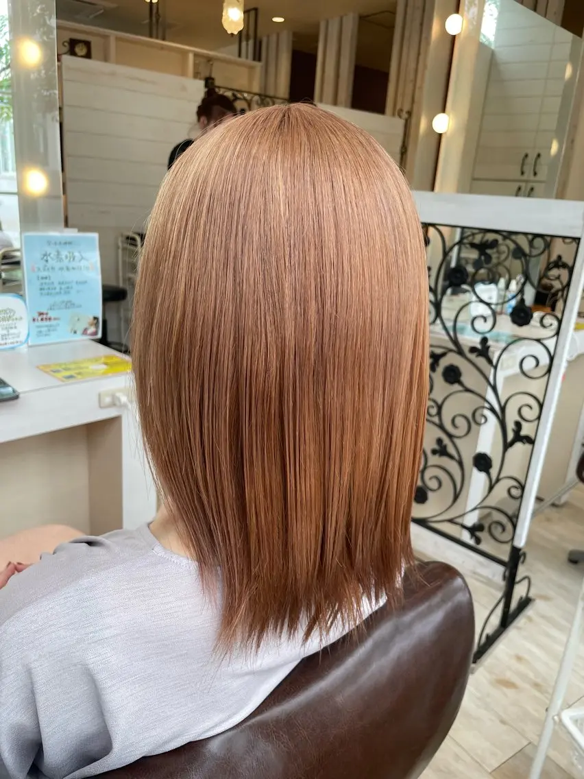セミロング カラー ベージュカラー ダブルカラー ミルクティーベージュ 東恩納 誠のヘアスタイル