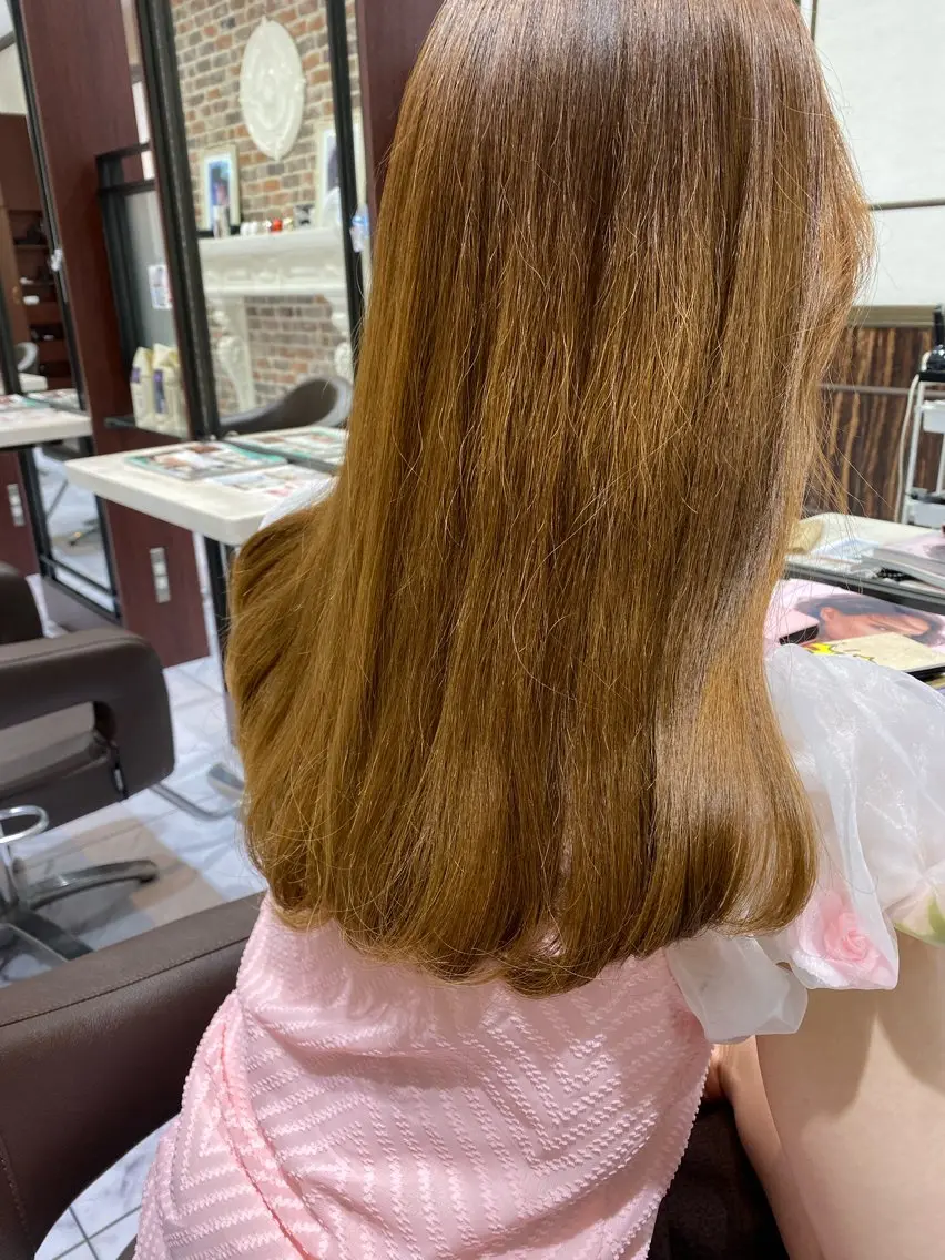 ロング 佐藤 優衣のヘアスタイル