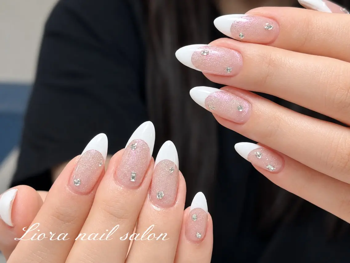 ネイル チークネイル フットネイル フレンチネイル ジェルネイル ガーリー ハンドネイル Liora nailのネイルデザイン