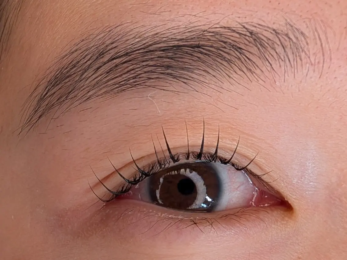 マツエク・マツパ サカグチ マキホのヘアスタイル