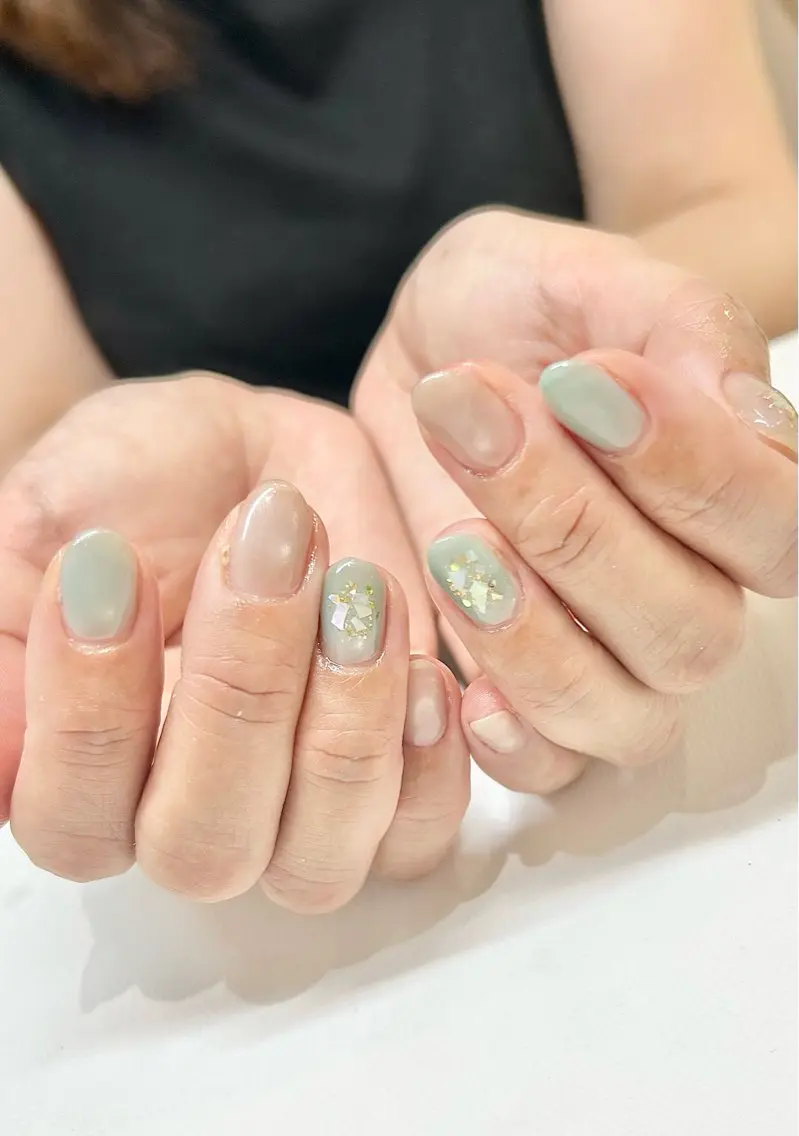 ネイル Looogネイリスト おののネイルデザイン